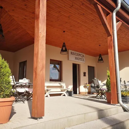 Ach To Tu Hotel Lešno